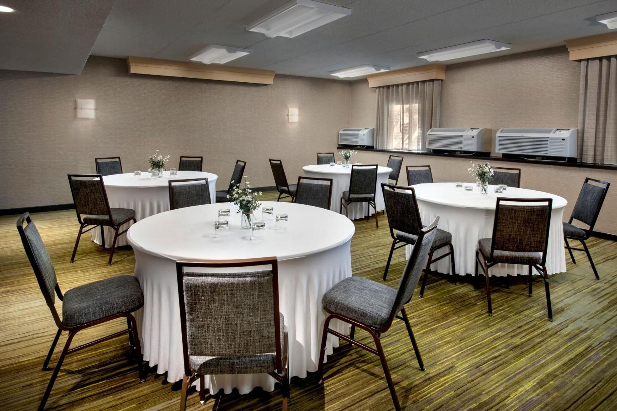 Courtyard By Marriott Tarrytown Westchester County Eksteriør billede