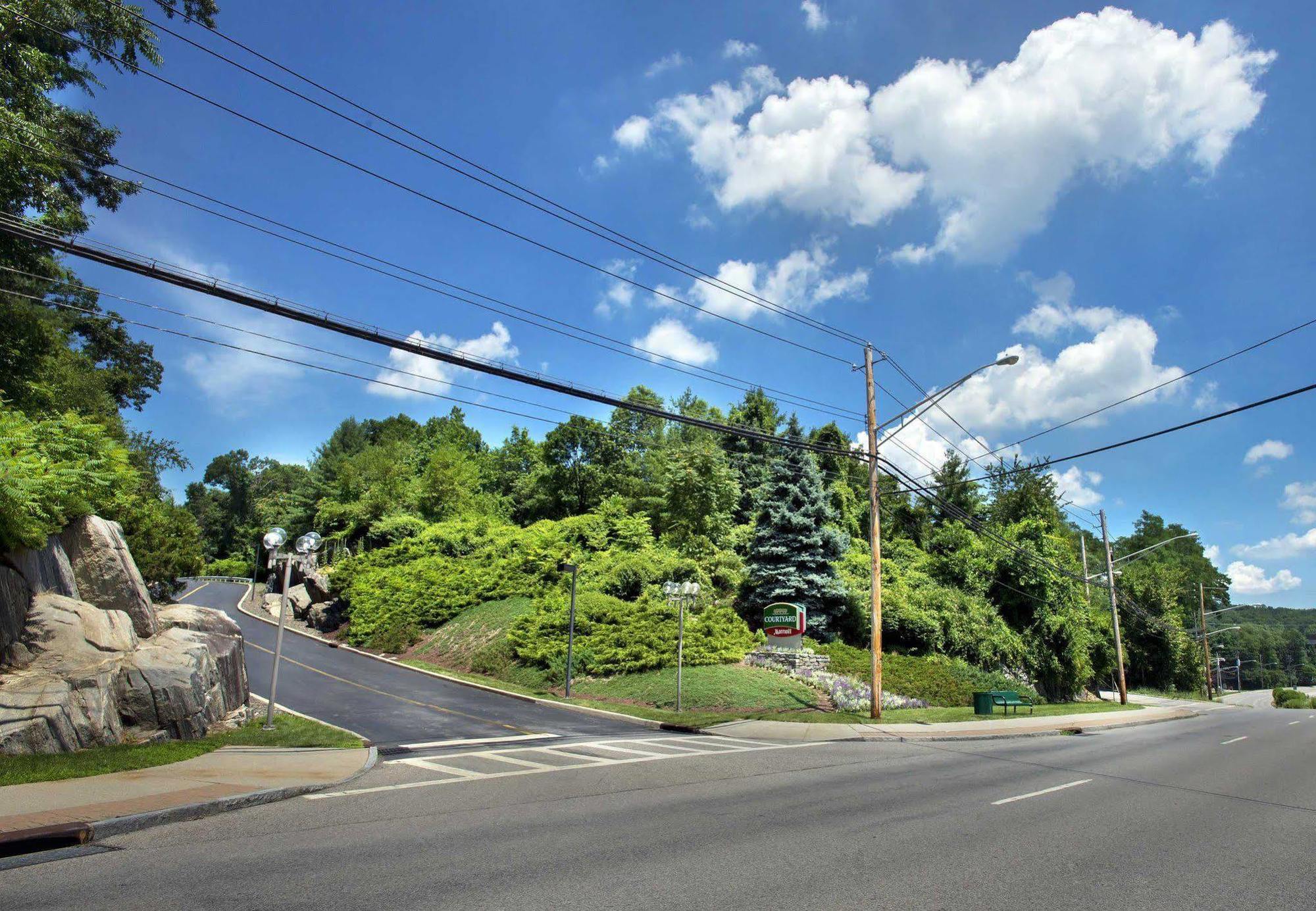 Courtyard By Marriott Tarrytown Westchester County Eksteriør billede